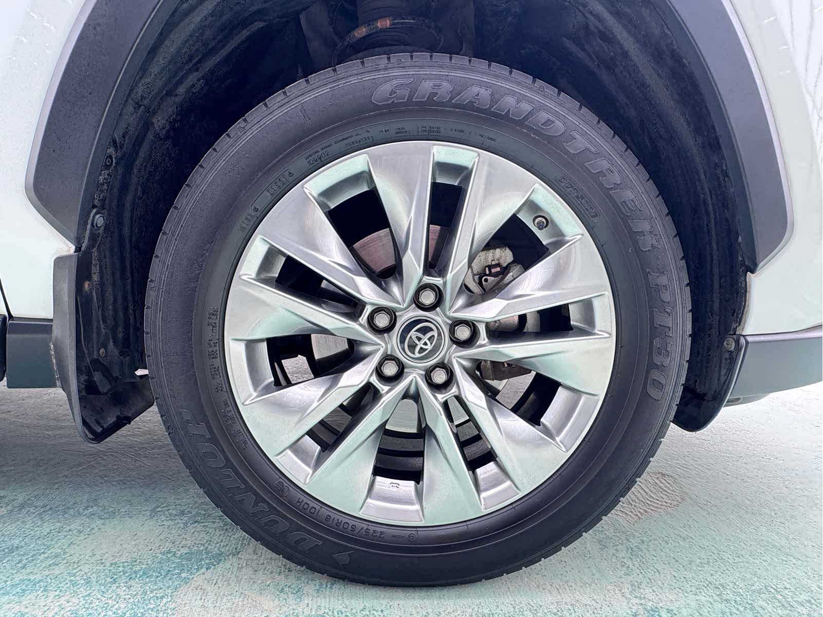 Toyota Wildlander, 2021 15