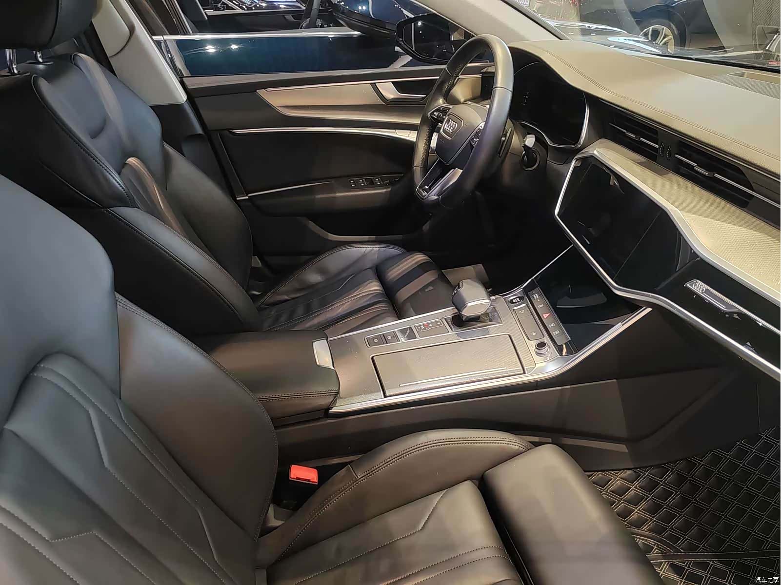 Audi A7, 2021 все фото