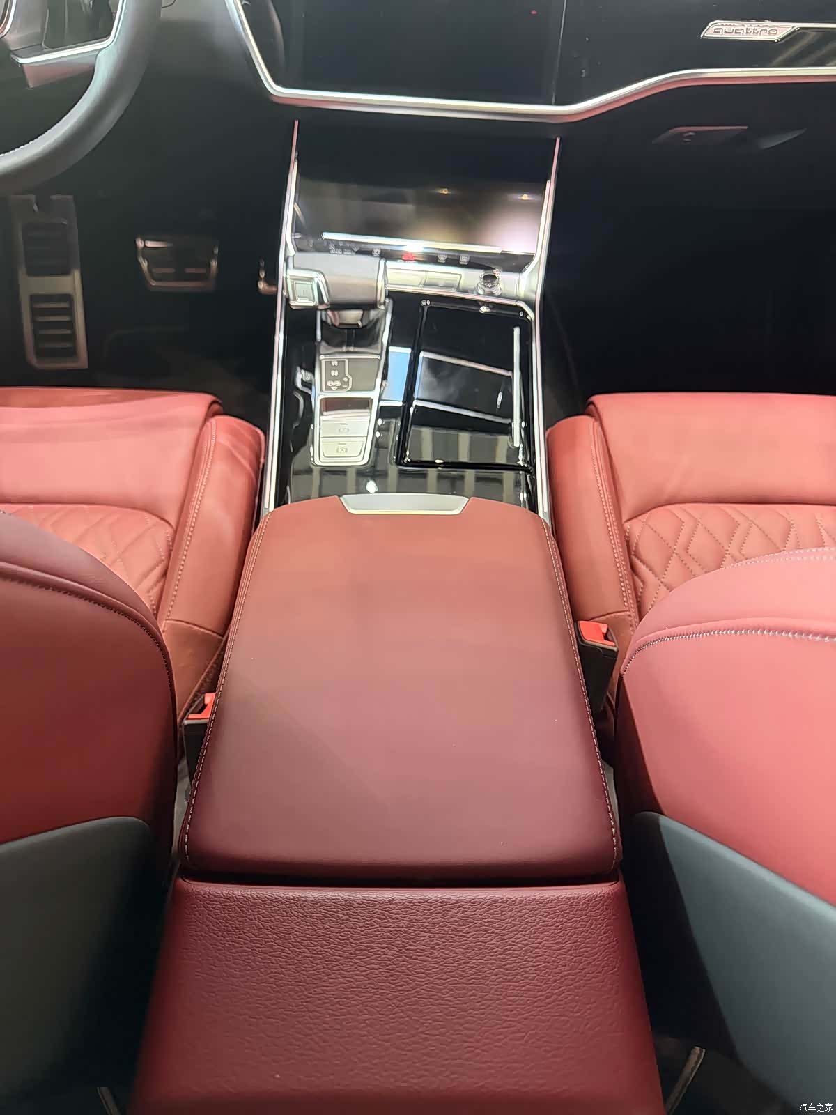Audi A7L, 2023 12