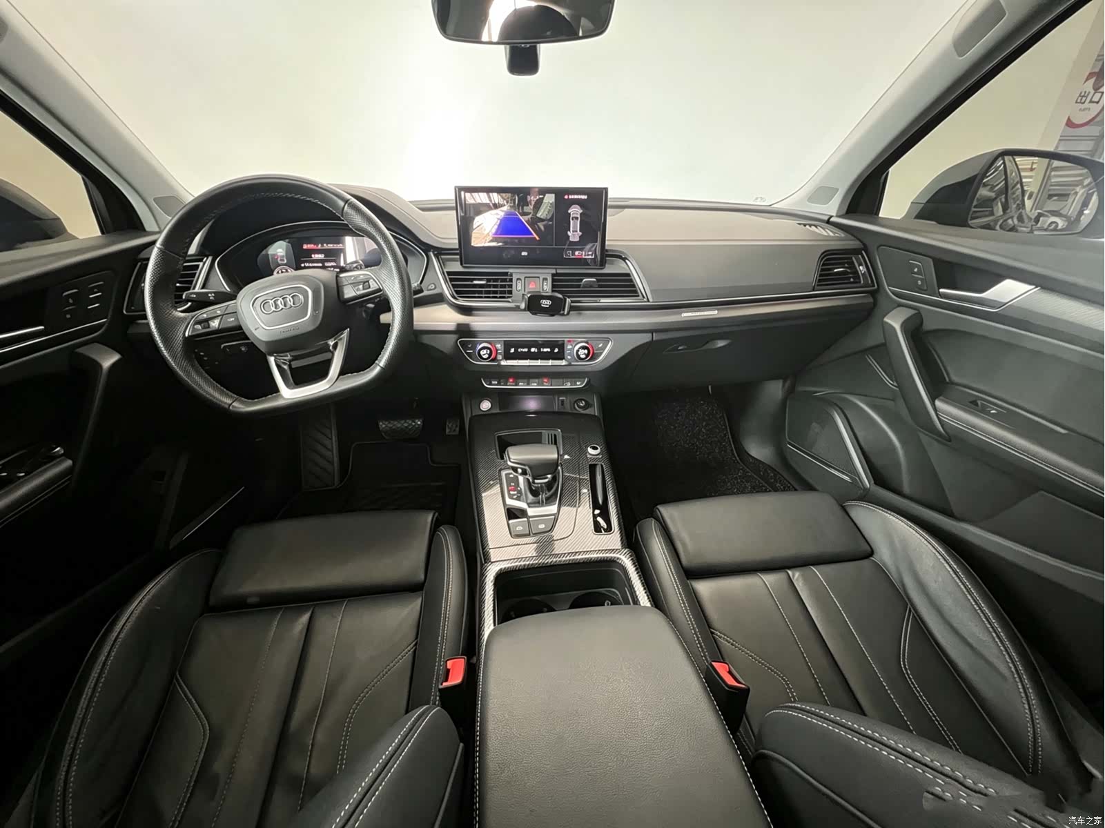 Audi Q5L, 2022 9