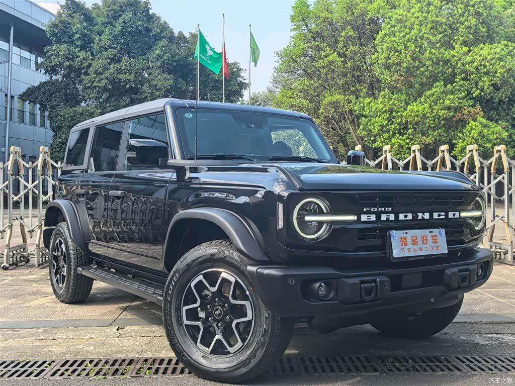 Ford Bronco, 2024 3