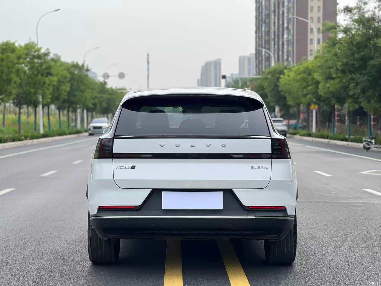 Volvo XC70, 2025 8