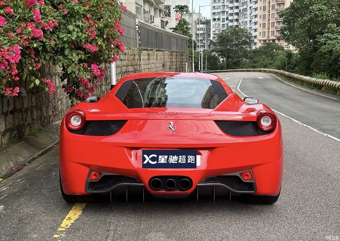 Ferrari 458, 2012 4