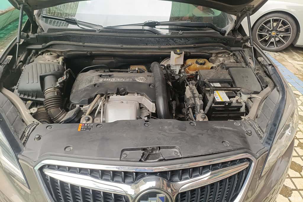 Buick Envision Plus, 2019 10