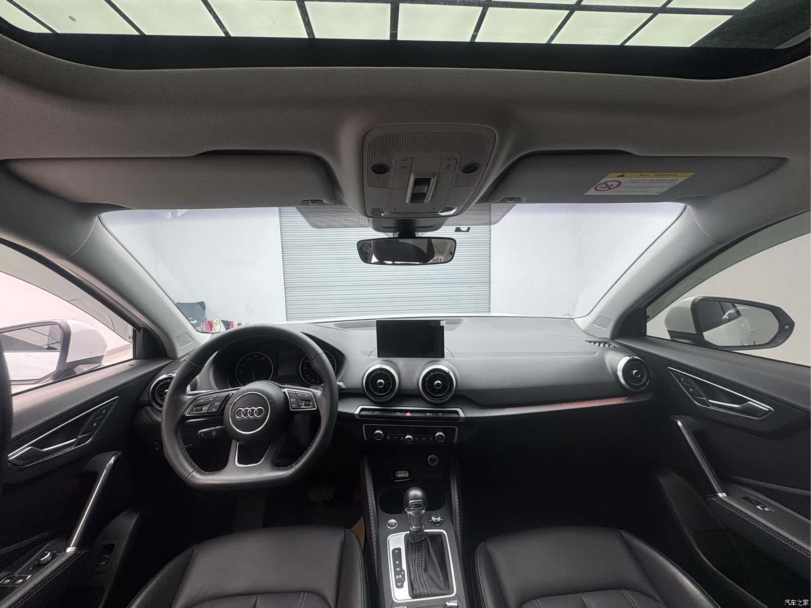 Audi Q2L, 2022 12