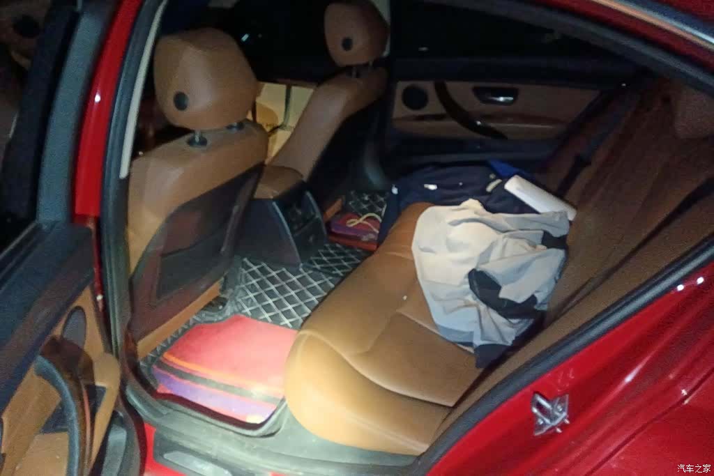 BMW 3 Series, 2013 11