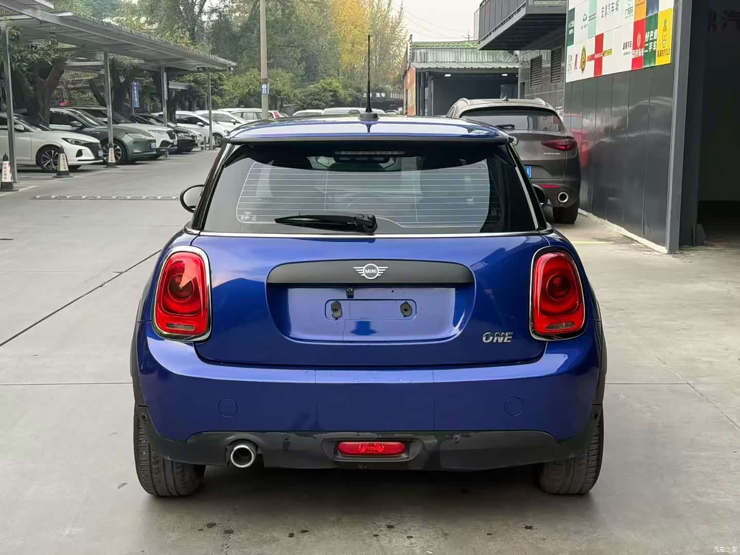 Mini ONE, 2020 10