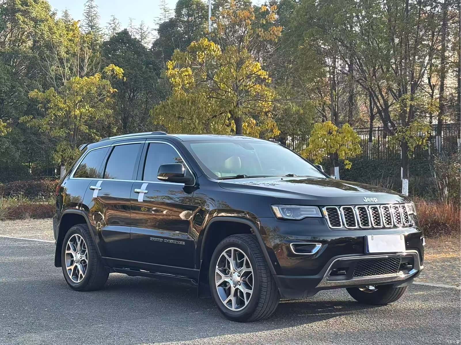 Jeep Grand Cherokee, 2022 3