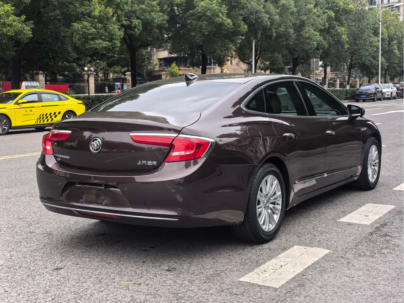 Buick LaCrosse, 2016 8