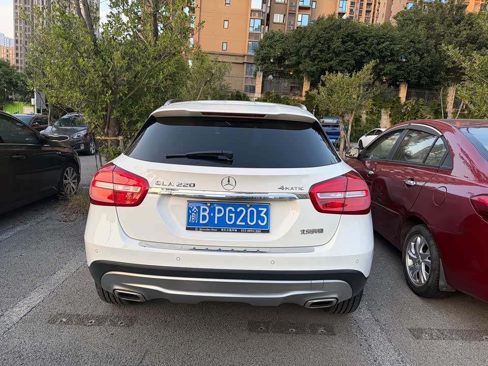 Mercedes-Benz GLA