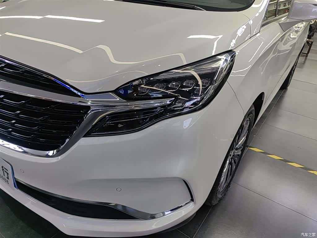 Buick GL8, 2021 24