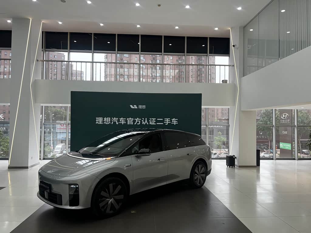 Li Auto i6