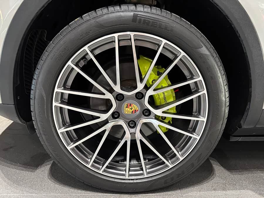 Porsche Cayenne 2019, фото 19