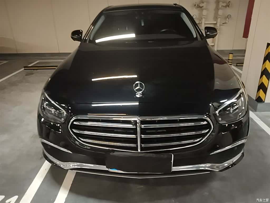 Mercedes-Benz E-Class, 2021 3