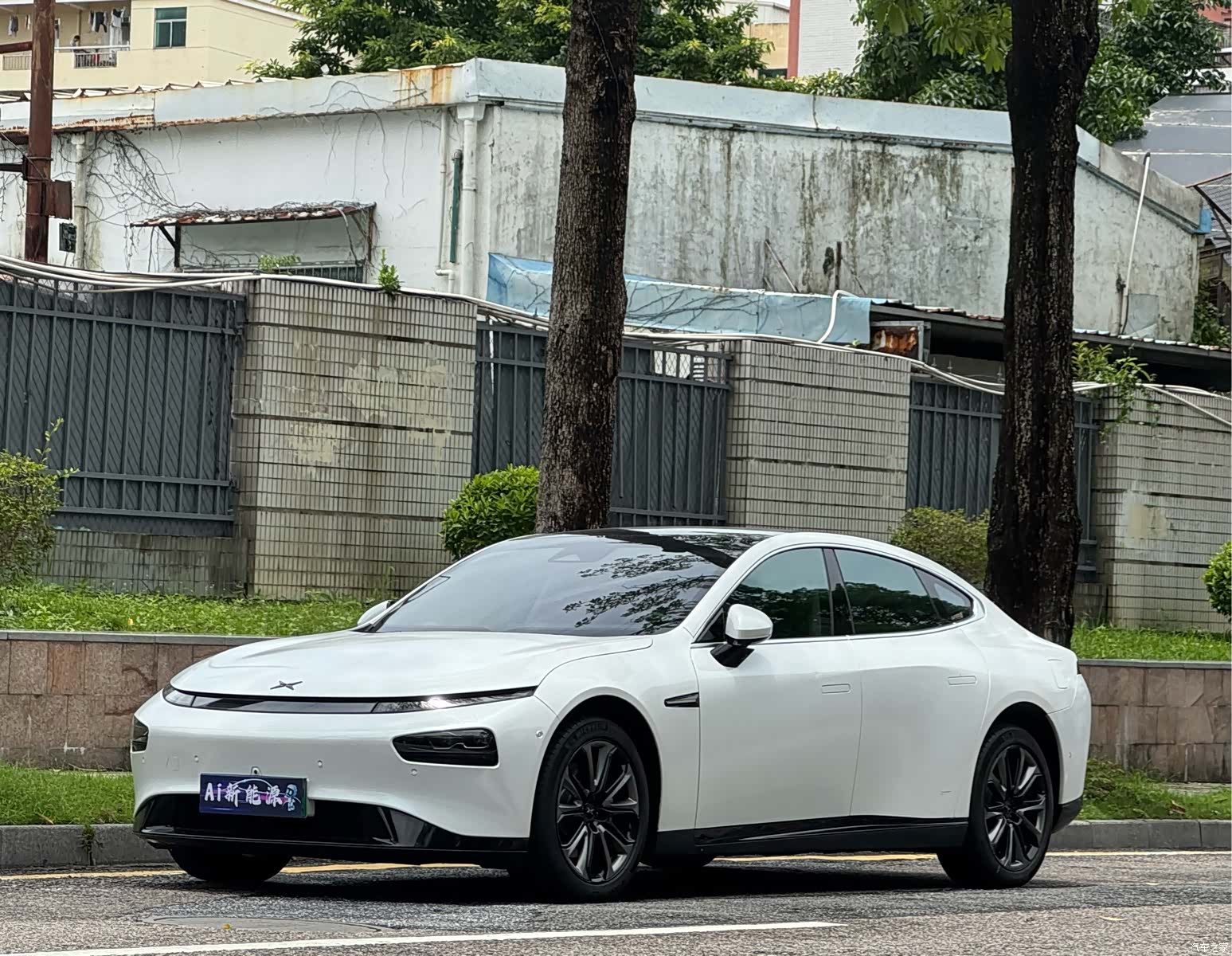 Xpeng P7, 2021 1