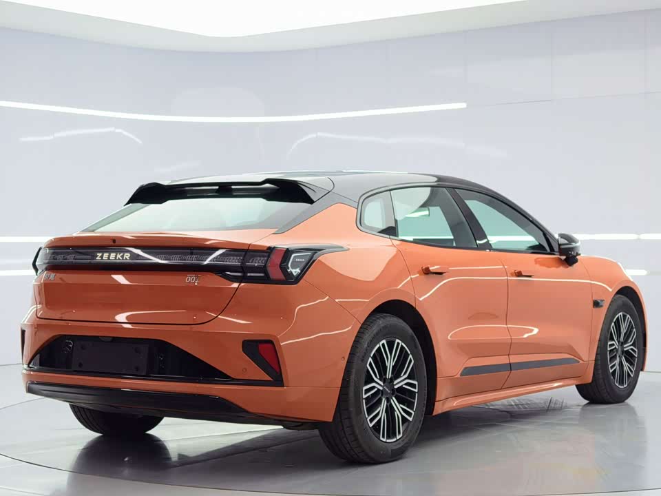 Zeekr 001