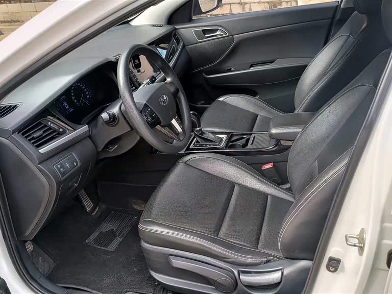 Hyundai Name picture