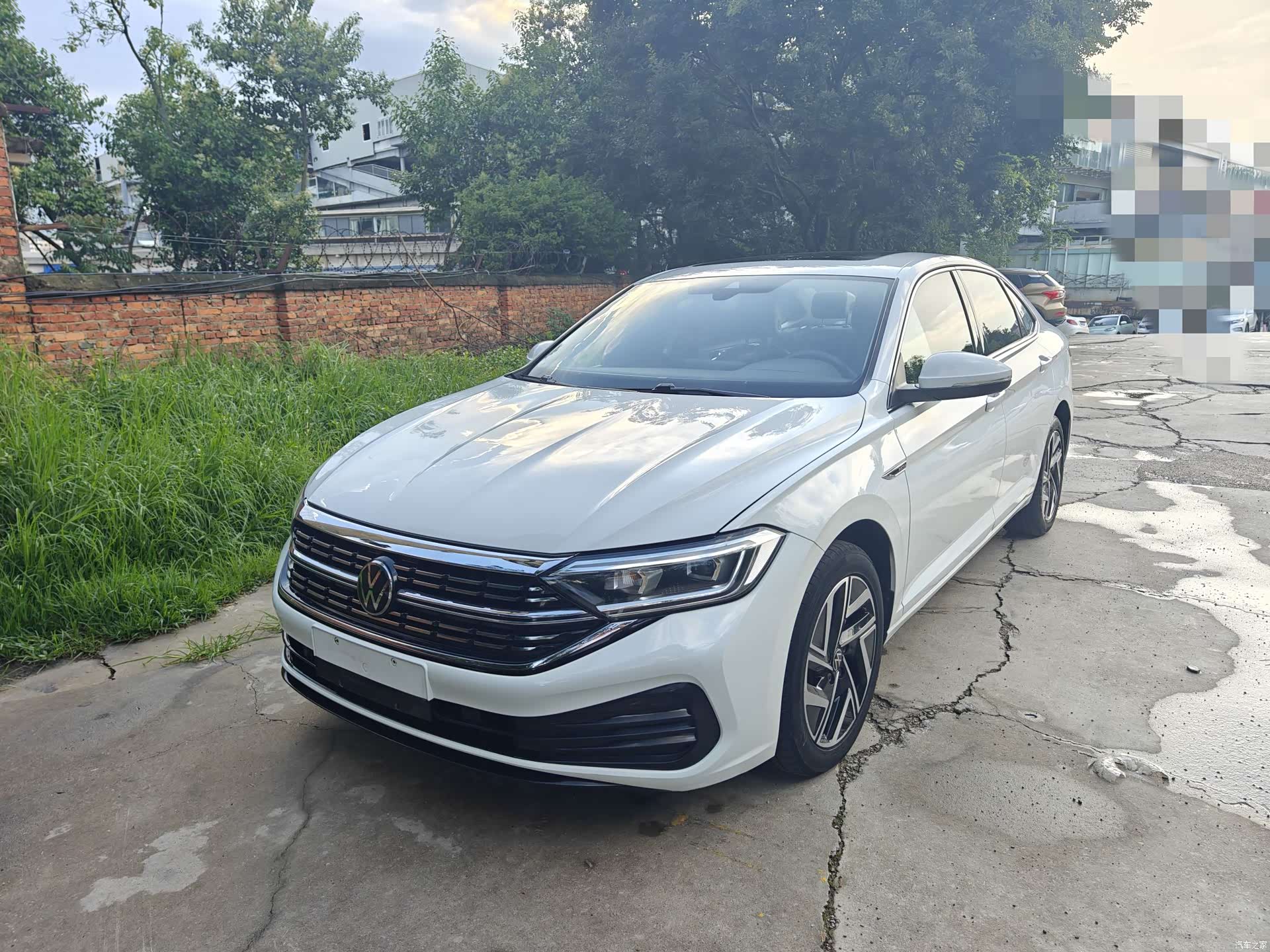 Volkswagen Sagitar
