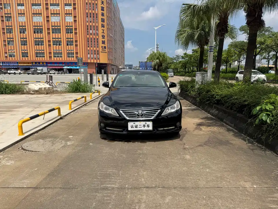 Toyota Reiz Toyota Reiz