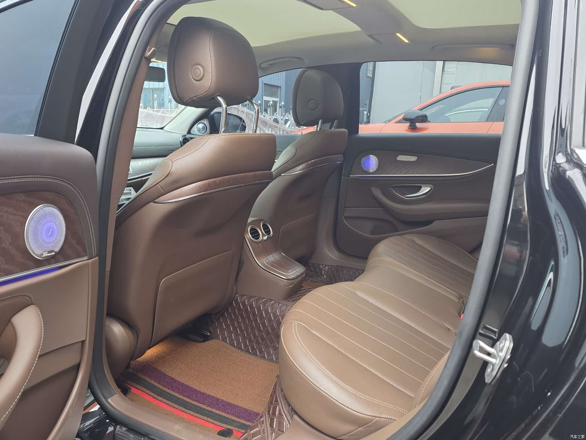 Mercedes-Benz E-Class, 2023 7