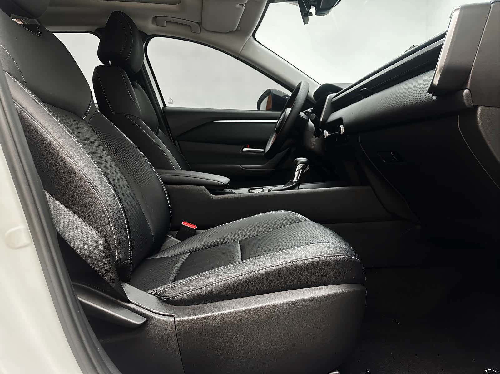 Mazda CX-50, 2023 22