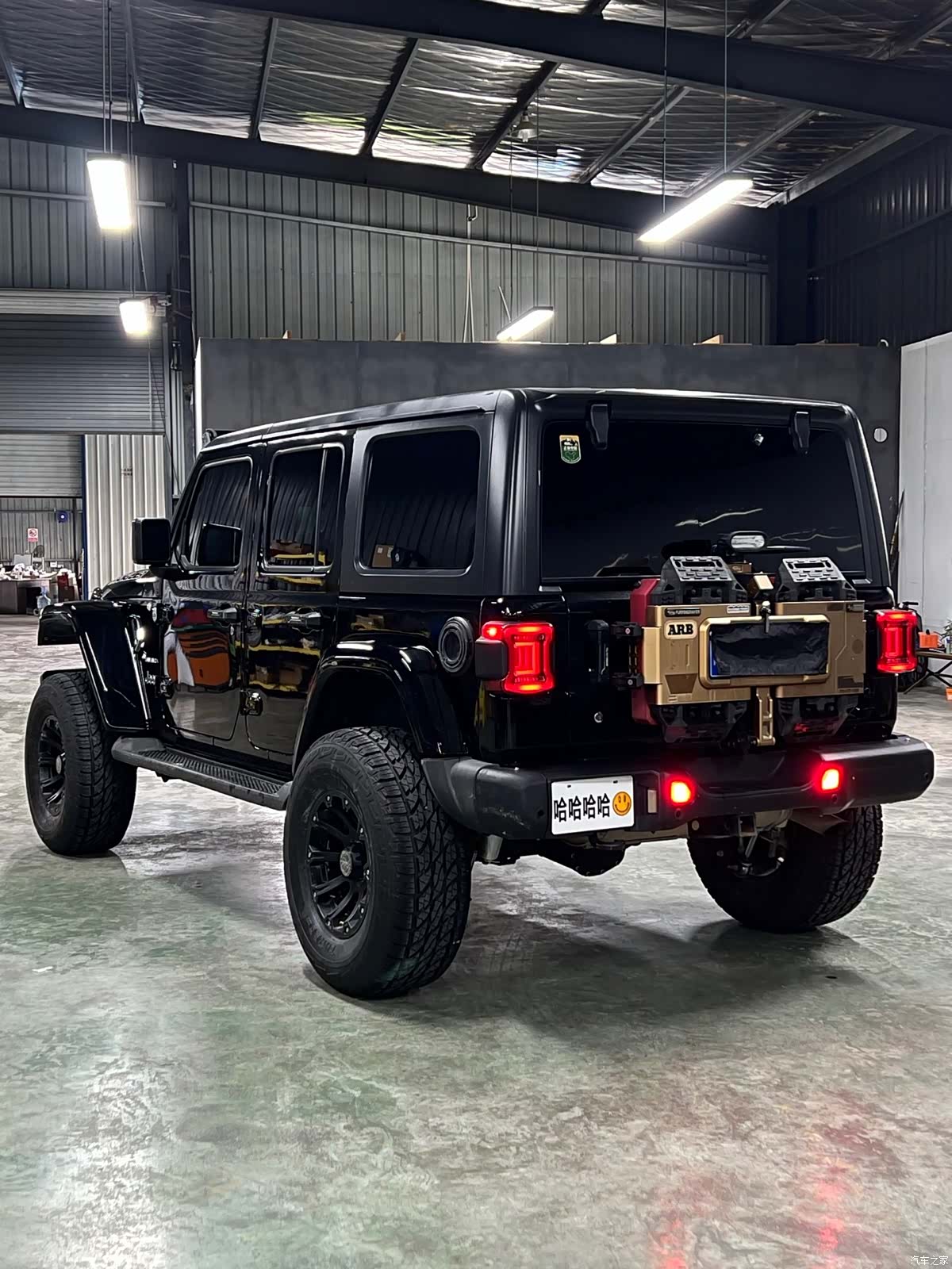 Jeep Wrangler, 2020 3
