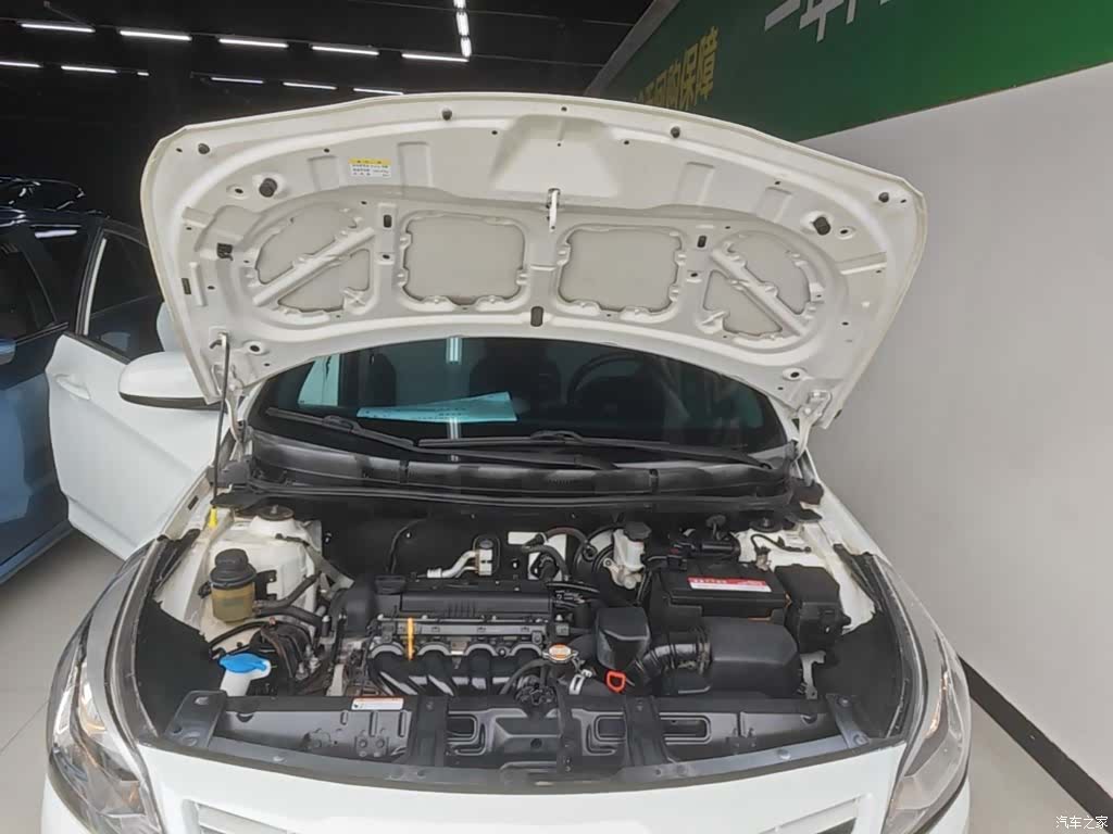 Hyundai GLX, 2015 20