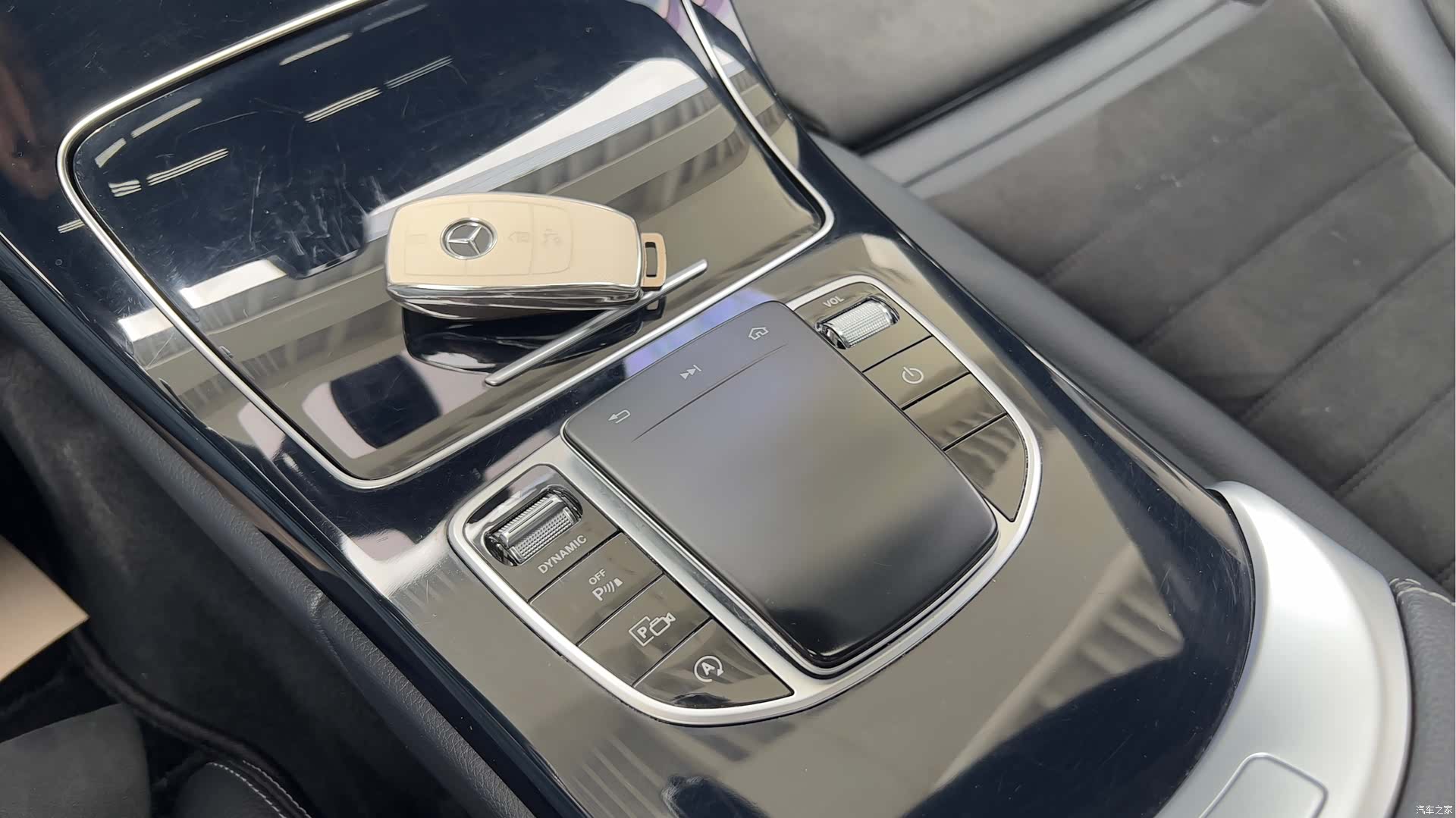 Mercedes-Benz C-Class, 2019 17