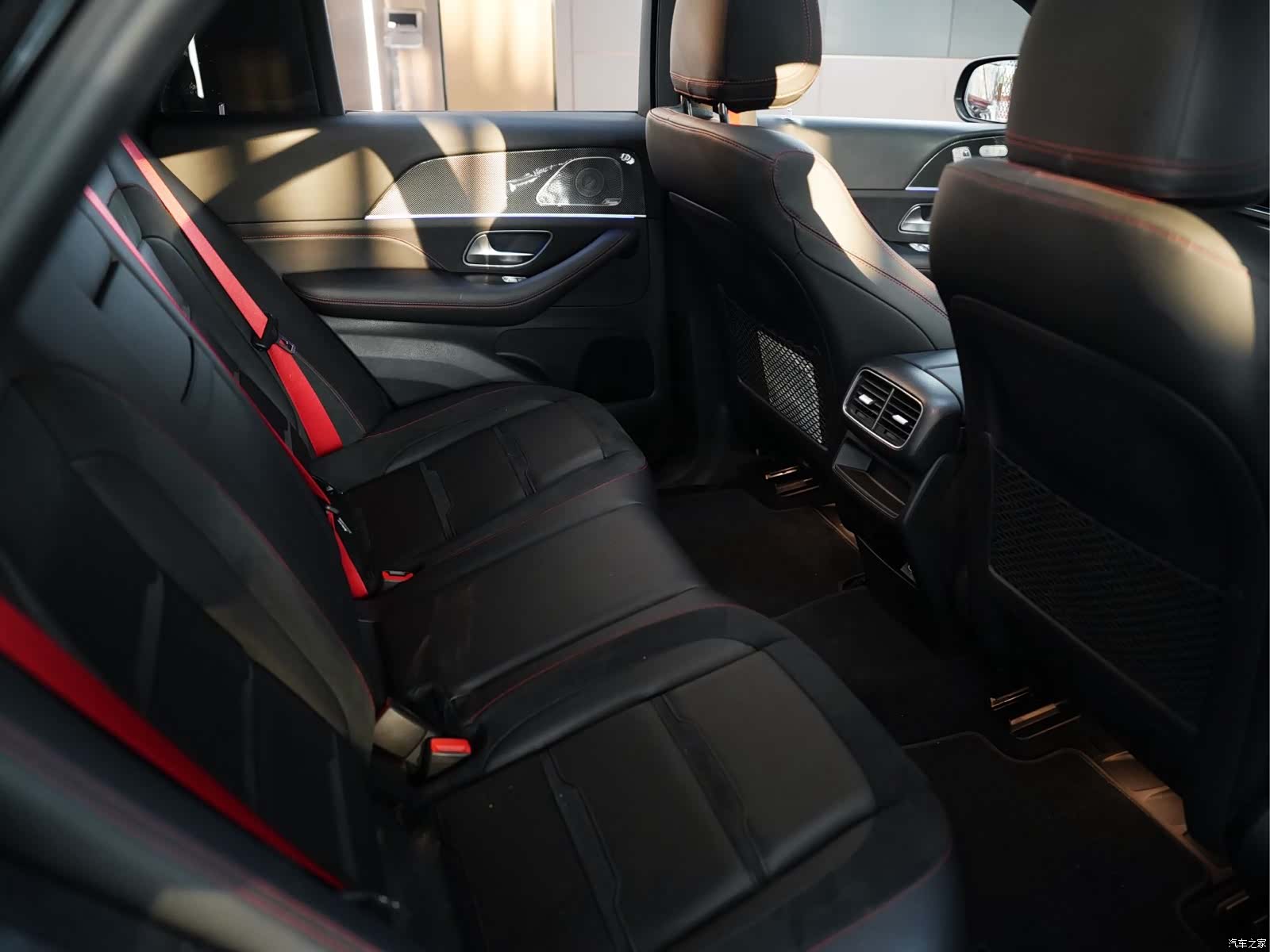 Mercedes-Benz GLE, 2024 17