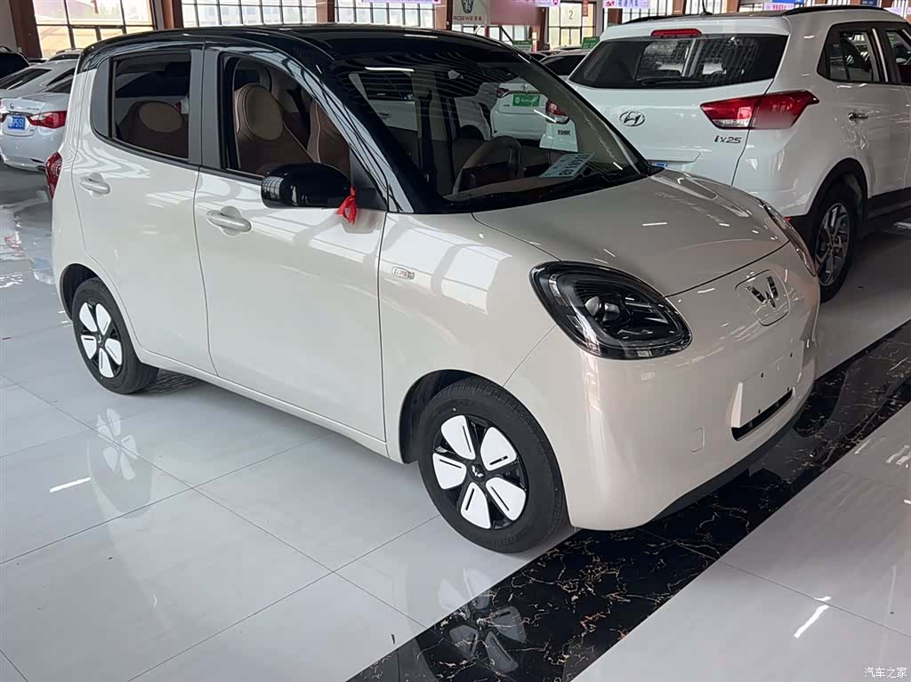 Wuling MINIEV, 2025 11