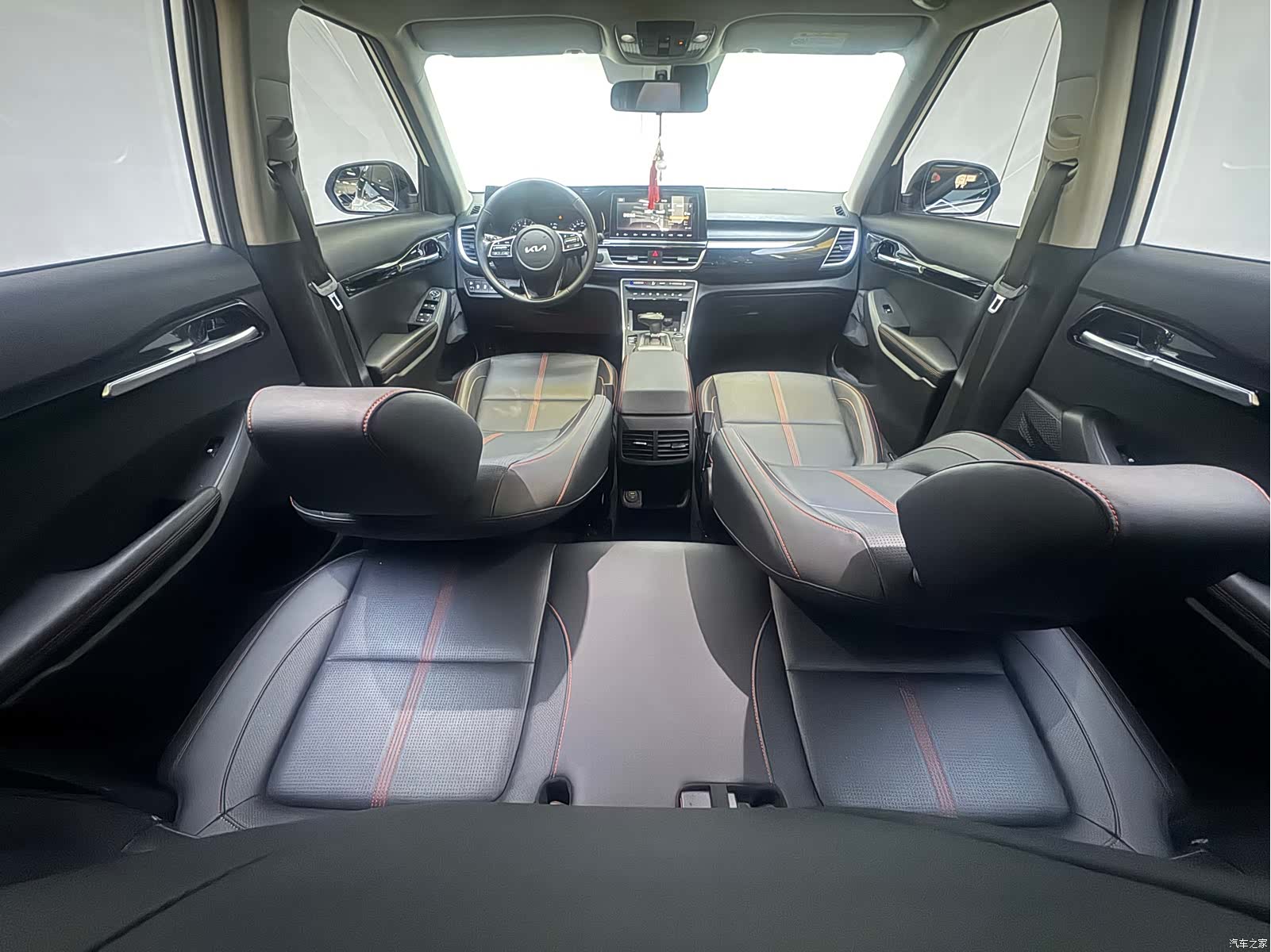 Kia KX3, 2022 7