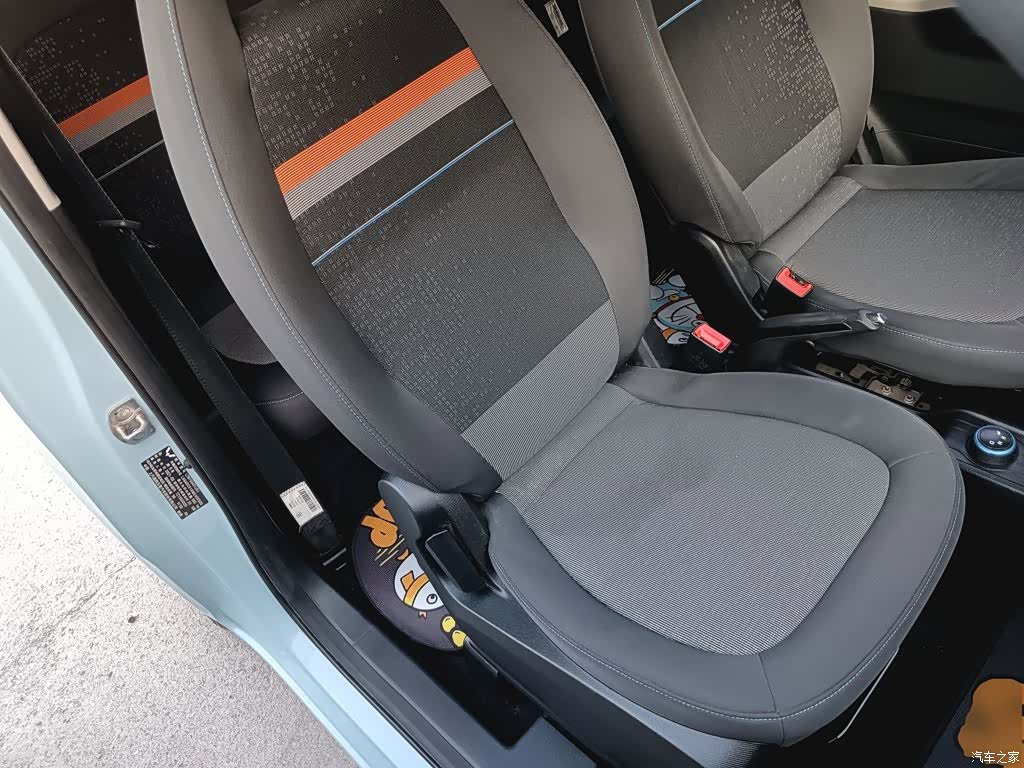 Wuling MINIEV, 2021 25