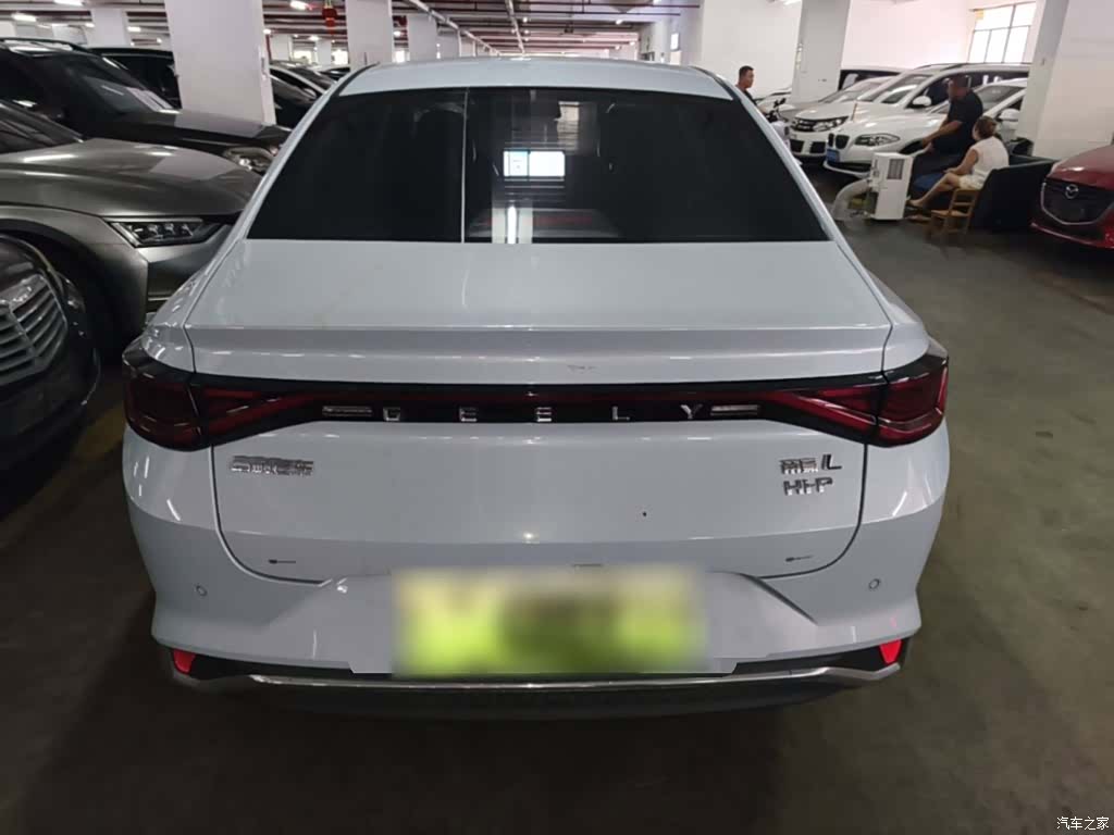 Geely Emgrand, 2023 6