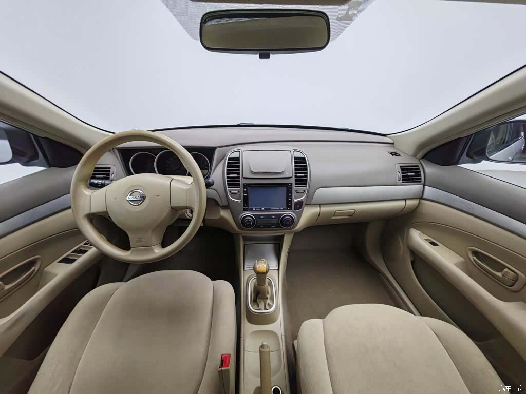 Nissan Sylphy, 2014 все фото
