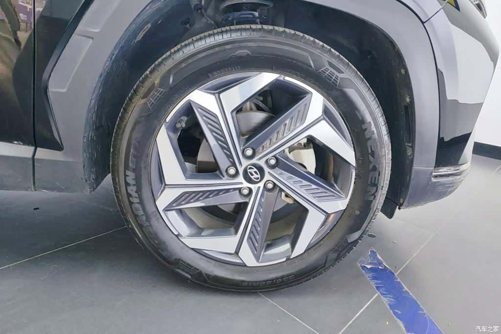 Hyundai Tucson L, 2023 6