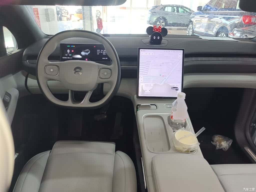 NIO ES6, 2024 10