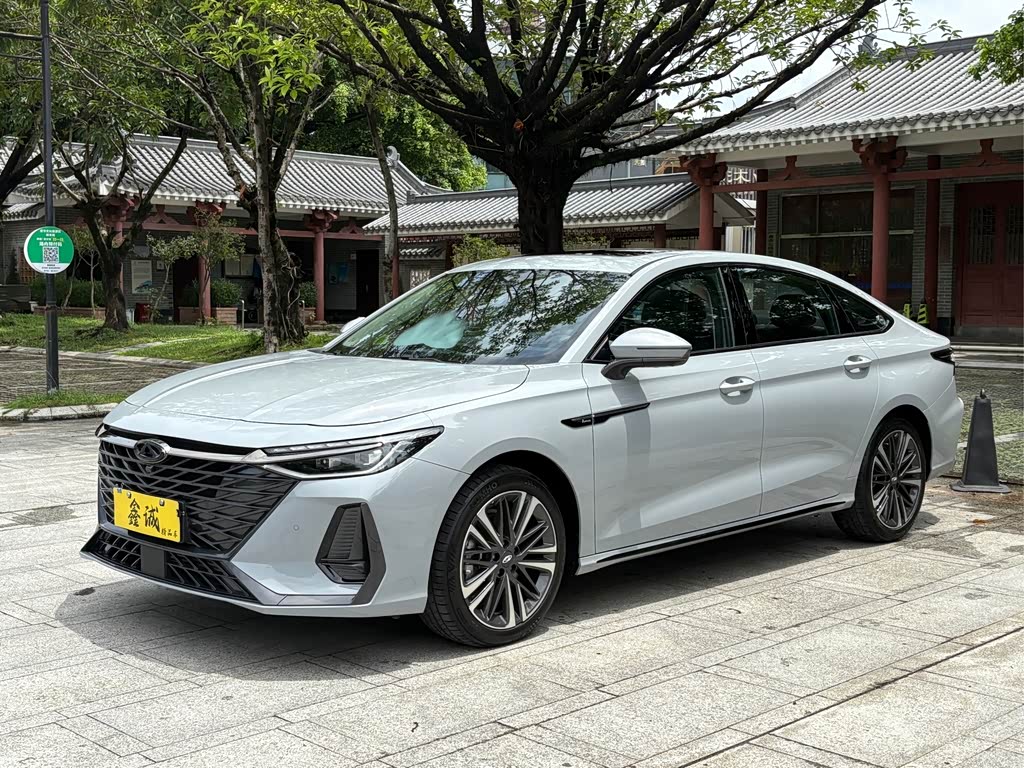 Chery 8