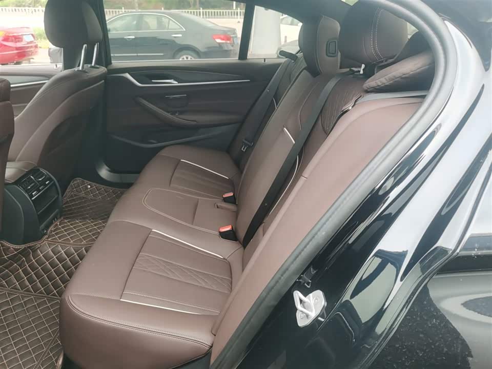 BMW 5 series BMW 5 series