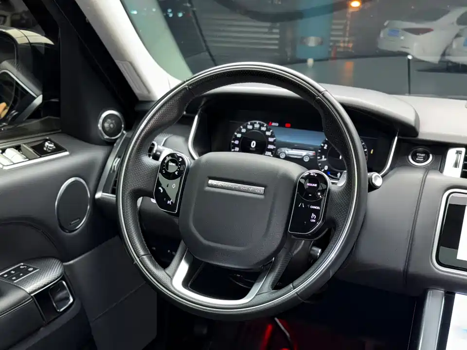 Land Rover Range Rover Sport Land Rover Range Rover Sport