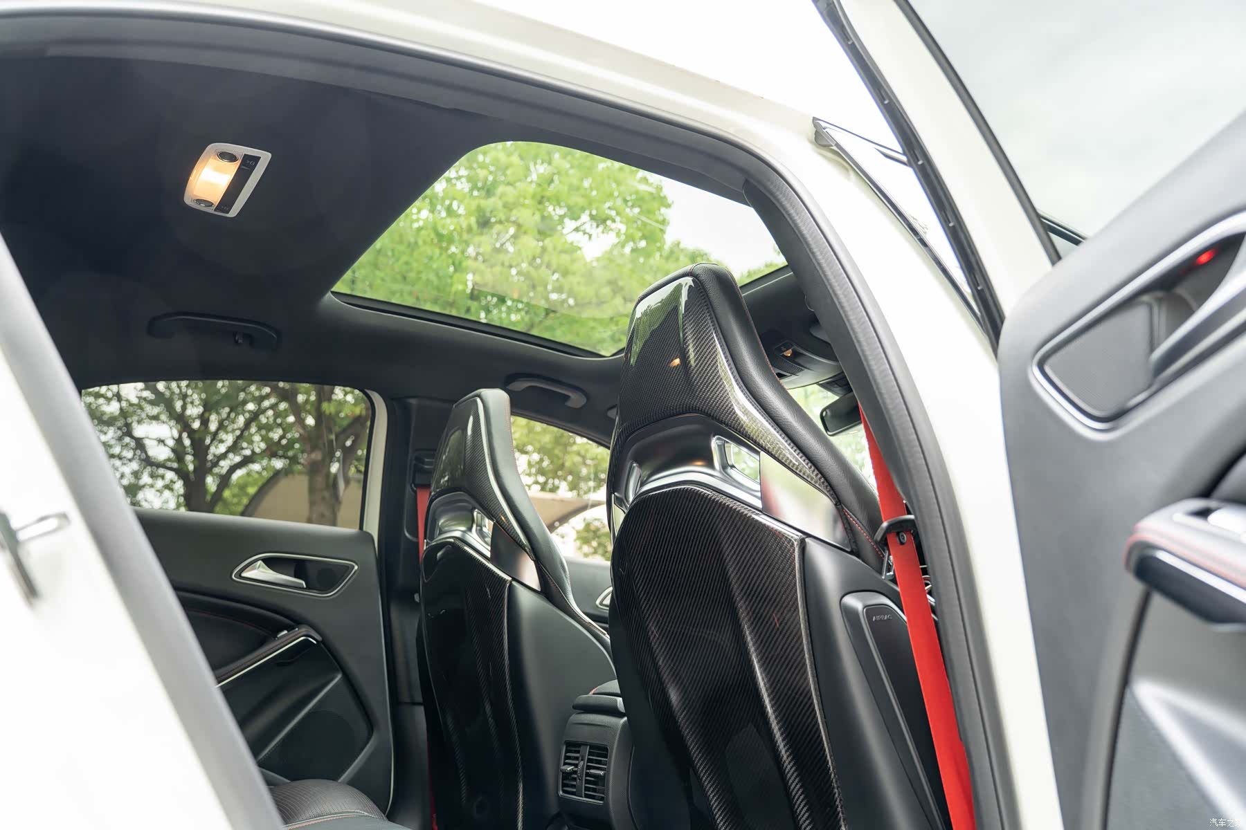 Mercedes-Benz A-Class, 2016 14