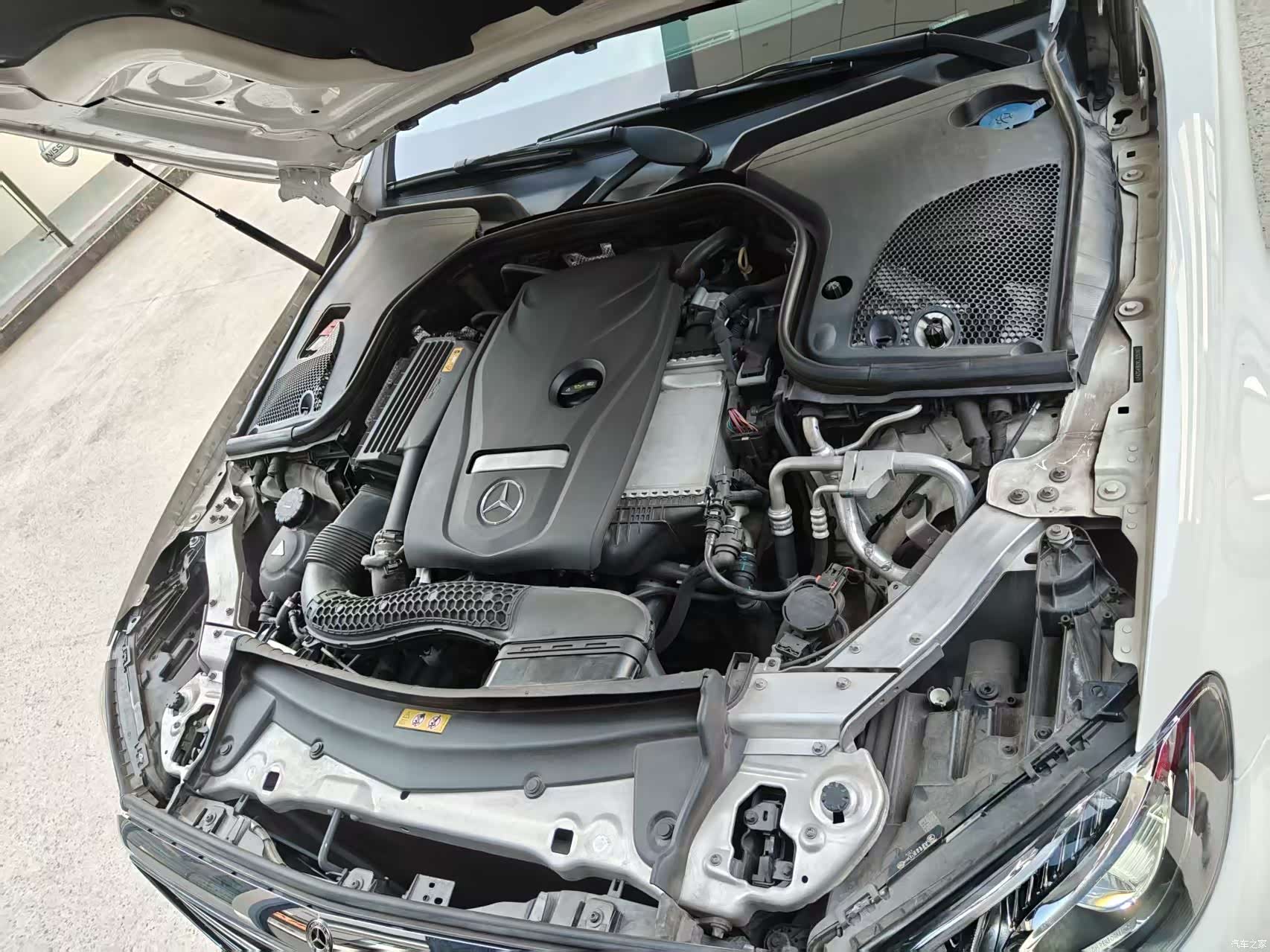 Mercedes-Benz E-Class, 2019 33