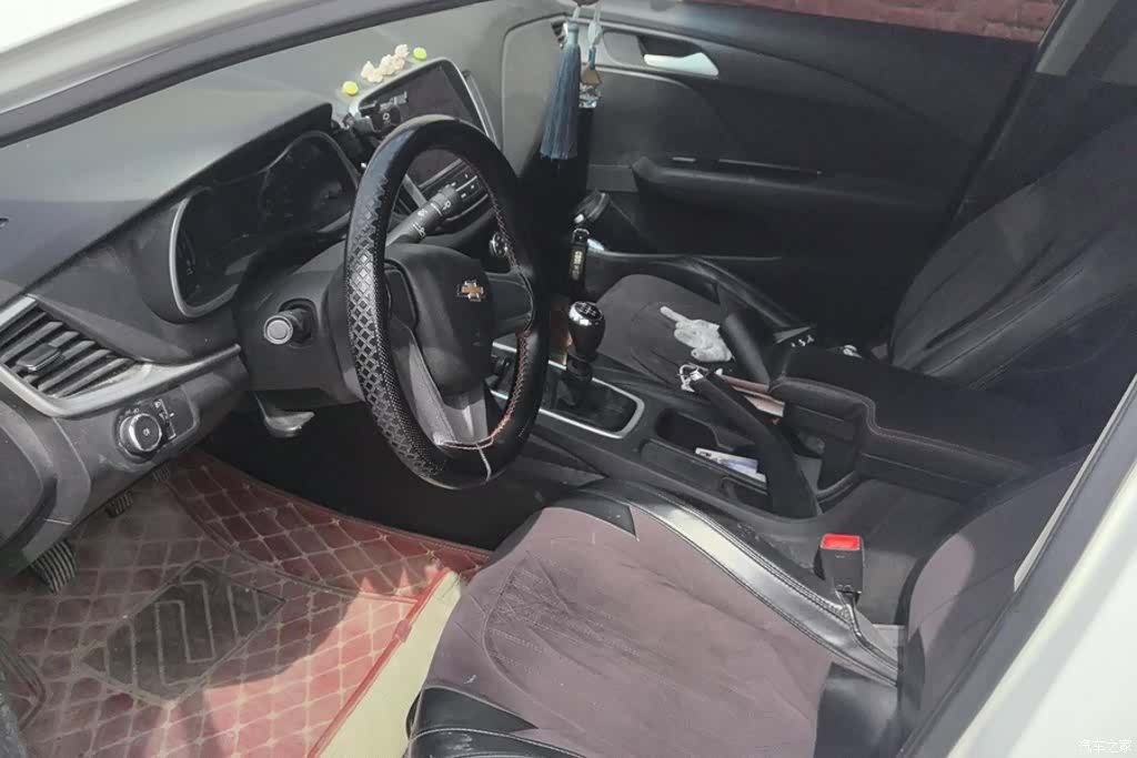 Chevrolet 320, 2018 9