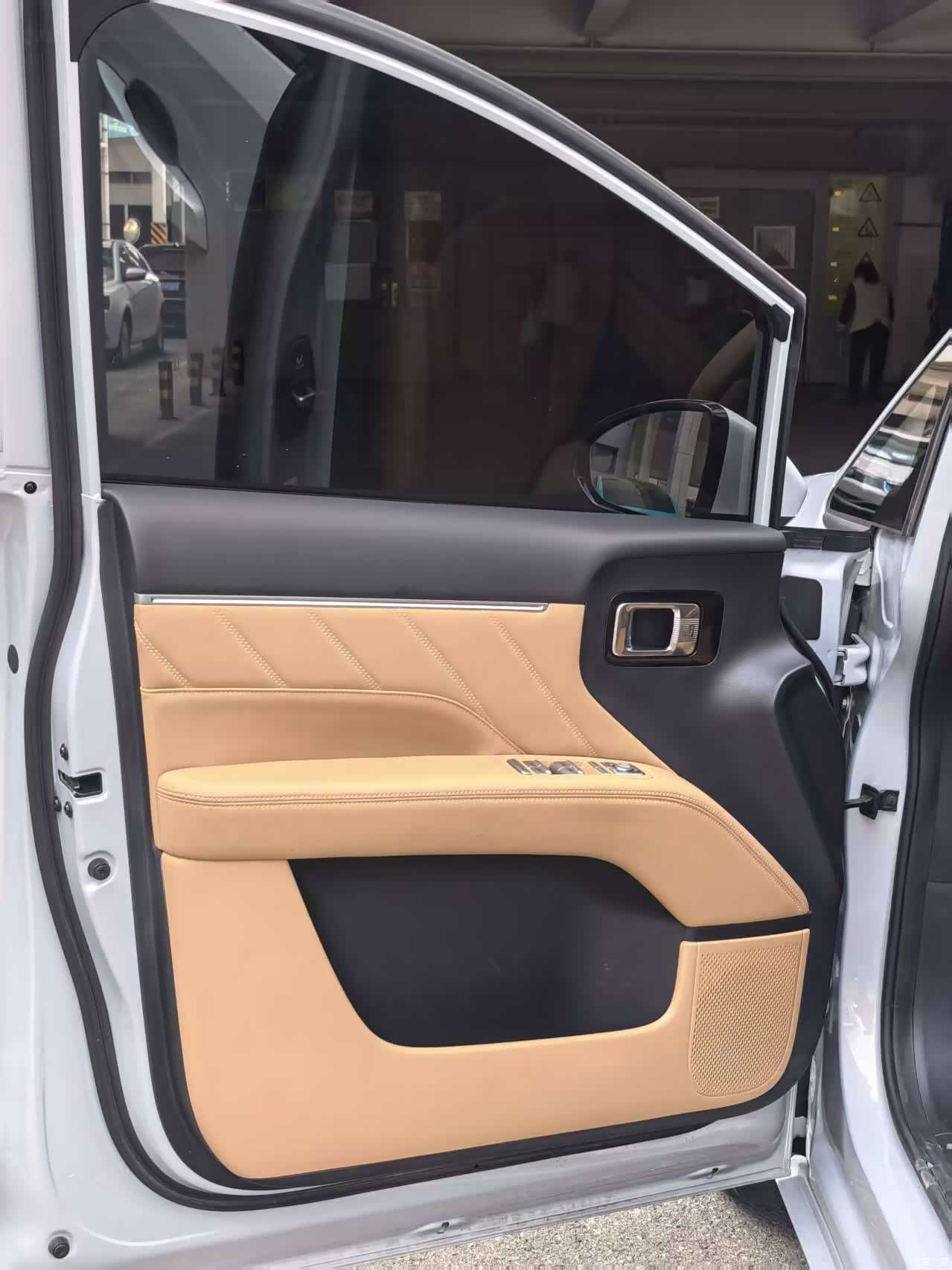 Wuling 730, 2025 14