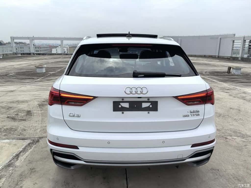 Audi Q3, 2023 8