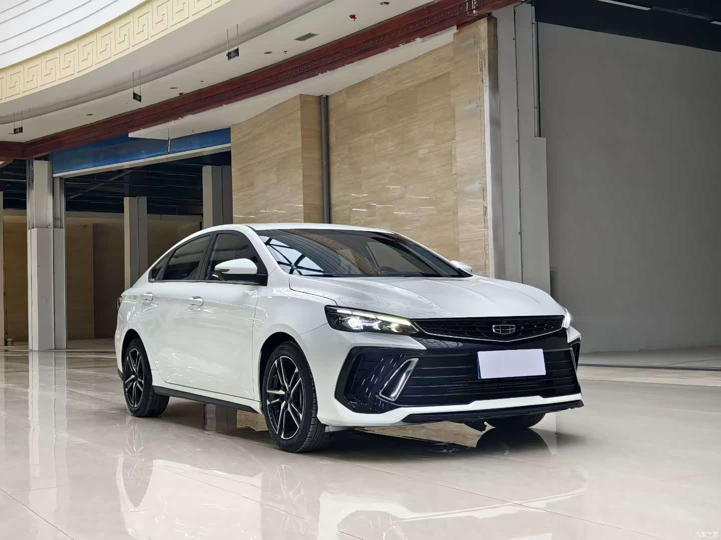 Geely Binray, 2023 2