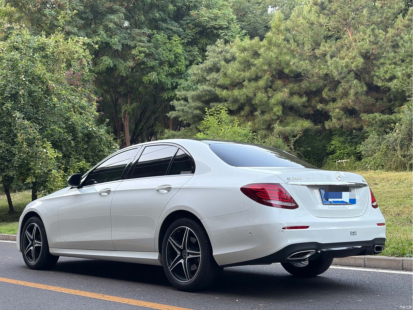 Mercedes-Benz E-Class, 2019 6