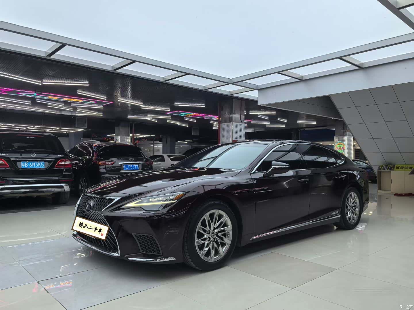 Lexus LS, 2023 2