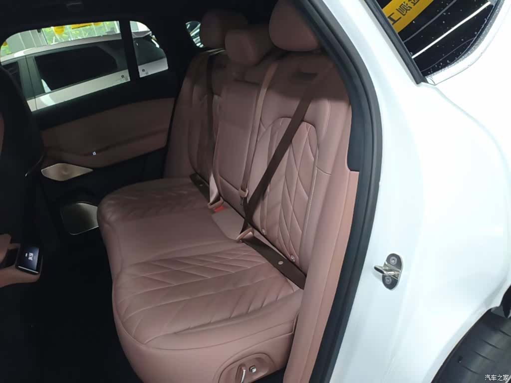 NIO EC6, 2025 17