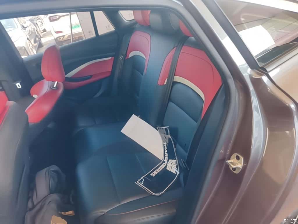 MG MG5, 2021 17
