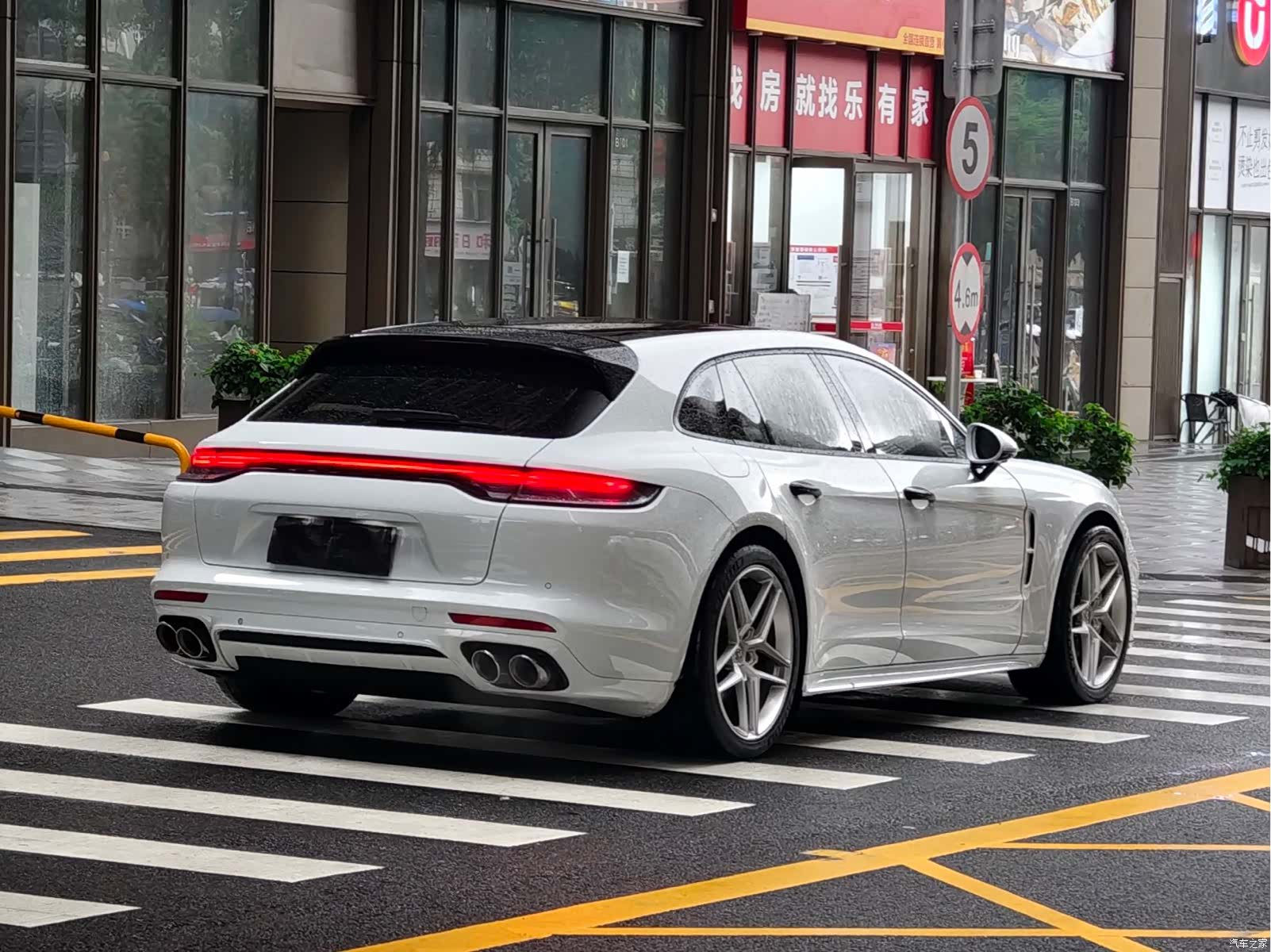 Porsche Panamera, 2021 6